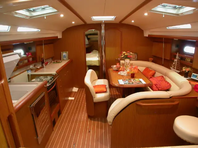 Sun Odyssey 45 - Interior image