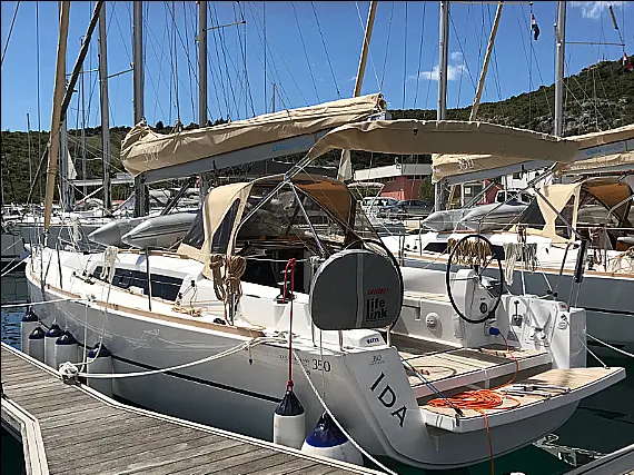 Dufour 350 Grand Large