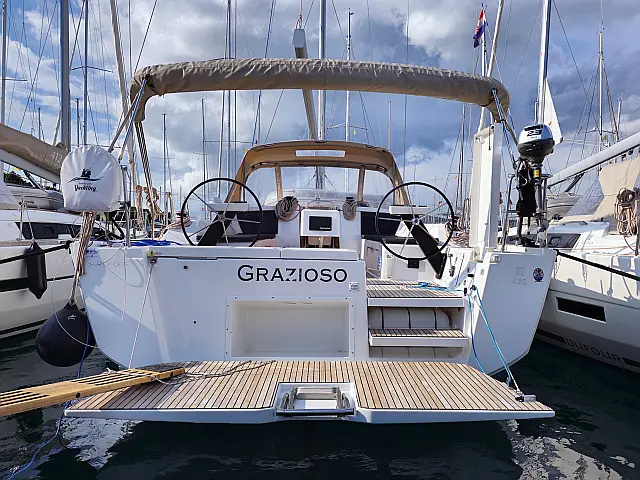 Dufour 430 Grand Large - Slika vanjska