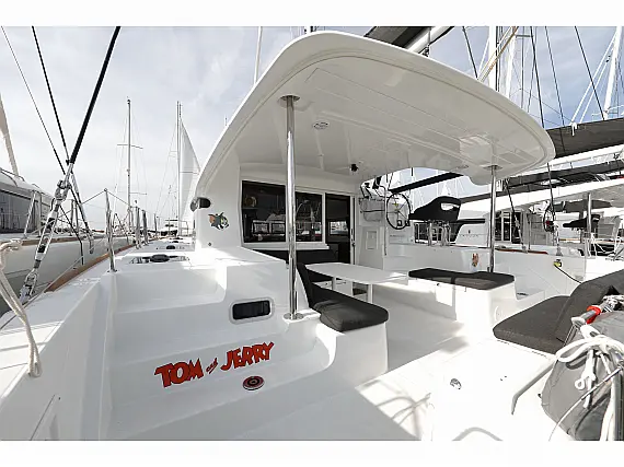 Lagoon 40