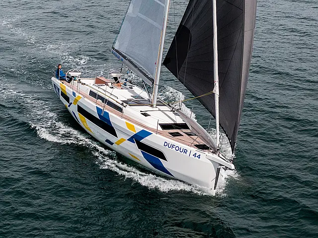 Dufour 44 Grand Large - External image
