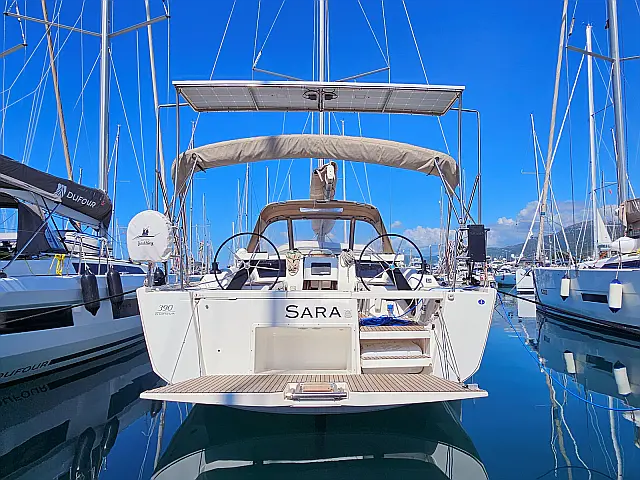 Dufour 390 Grand Large - External image
