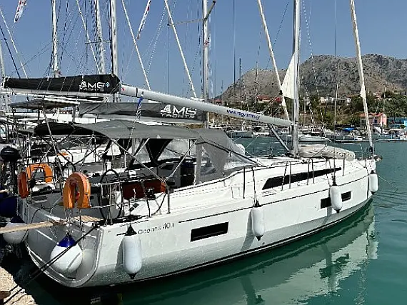 Oceanis 40.1 (4 cab.)
