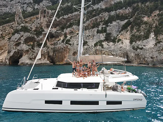 Dufour Catamaran 48 - External image